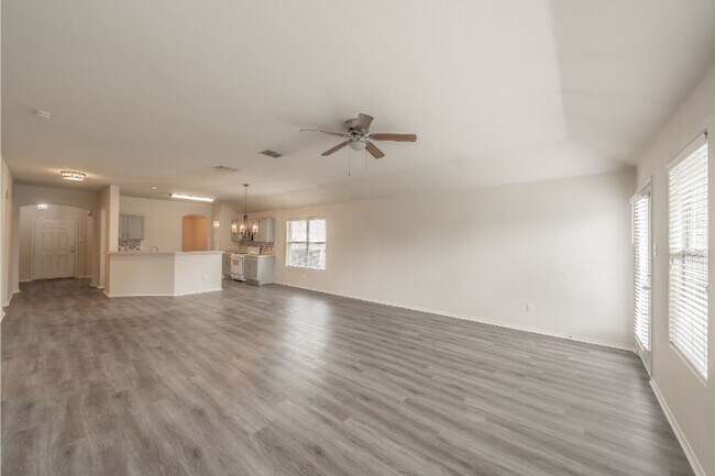 Building Photo - 5816 World Champion Ct