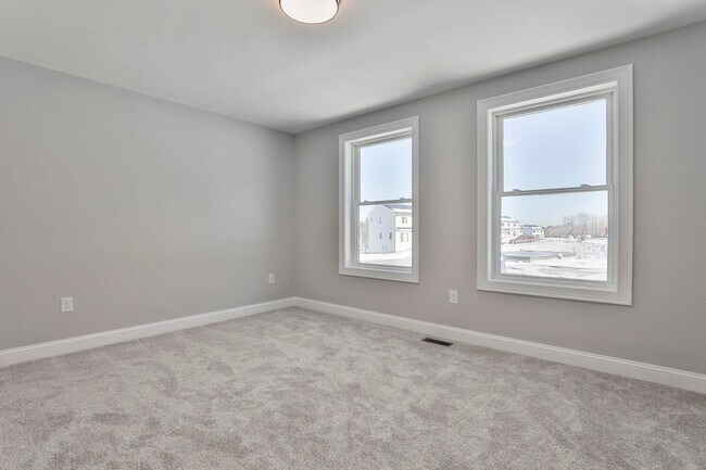 Building Photo - 39b Windsor lane