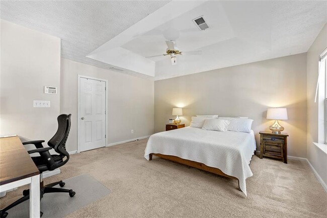 Building Photo - 4295 Cabretta Dr
