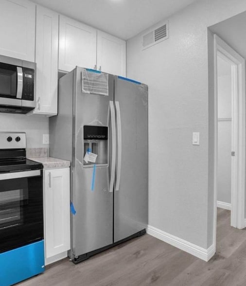 Building Photo - 16728 E Westby Dr