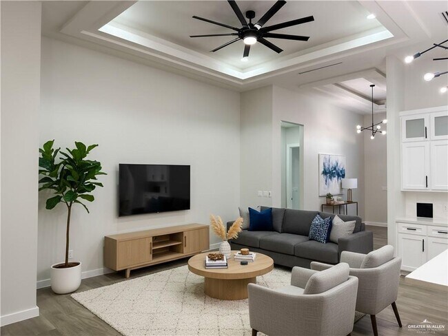 Building Photo - 27 Cooper Ln