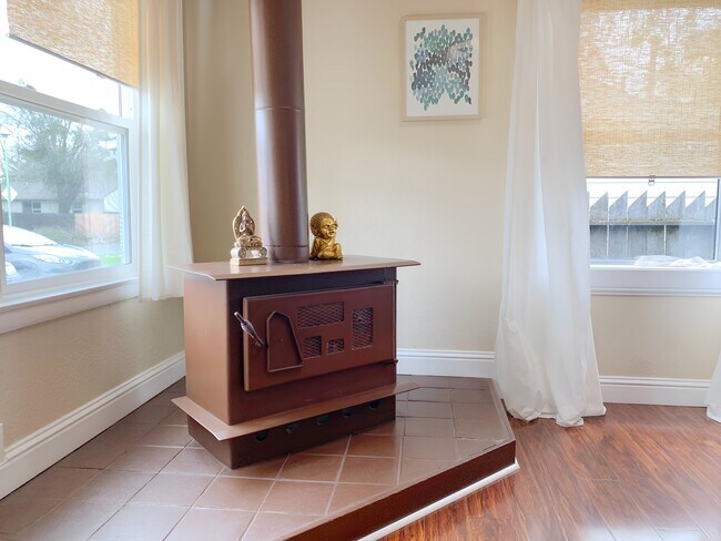 Building Photo - 5842 Belleau Wood Ln