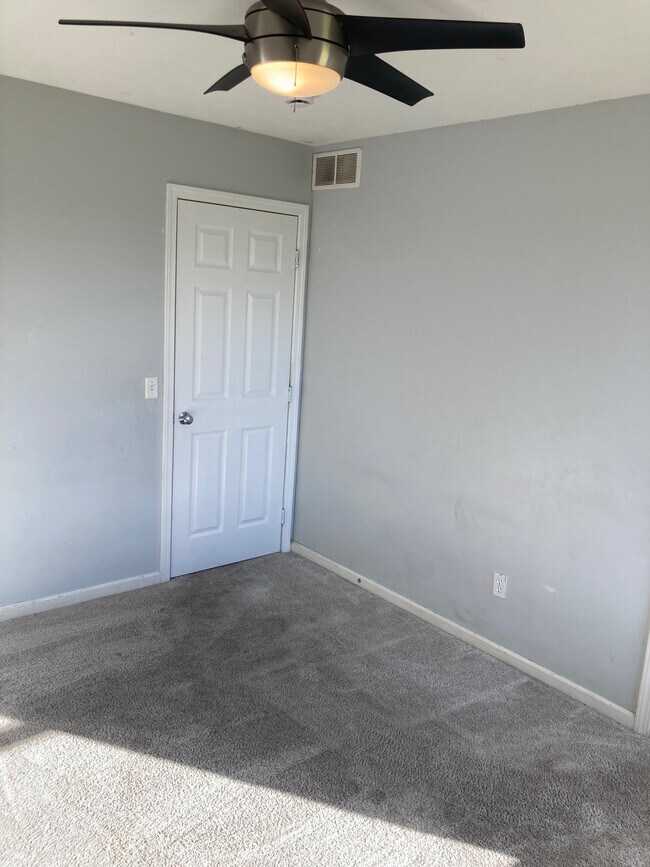 Building Photo - 4555 Cider Wood Dr NW