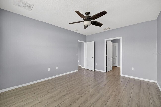 Building Photo - 4042 Wayfarer Wy