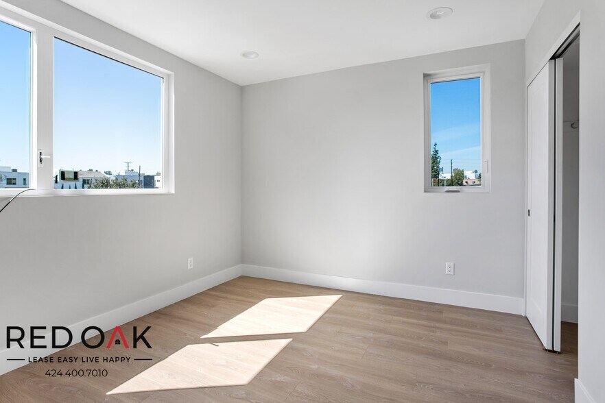 Building Photo - 4444 S Slauson Ave