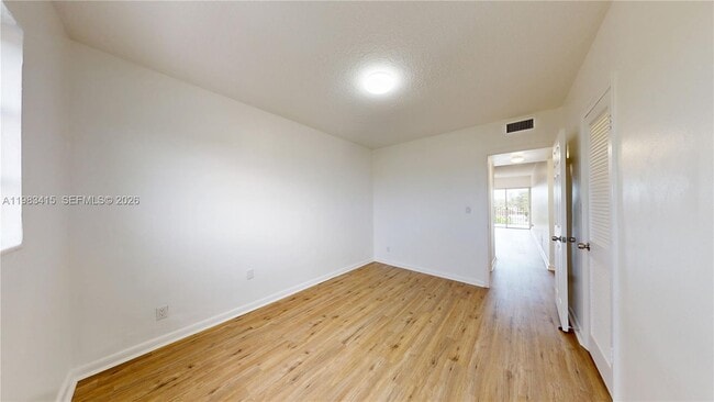 Building Photo - 2463 Coral Wy