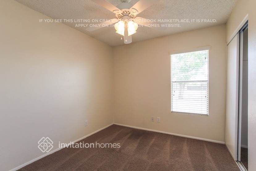 Building Photo - 6135 W Mauna Loa Ln