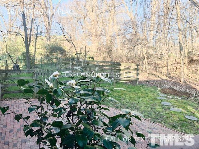 Building Photo - 106 Weymouth Pl