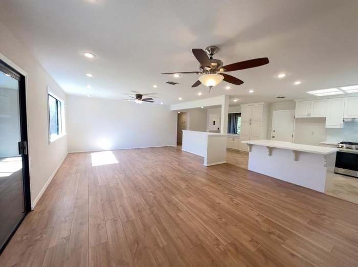 Building Photo - 5316 Marmith Ave