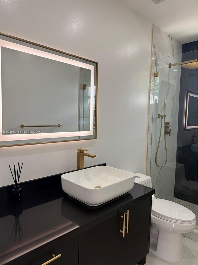 Building Photo - 27000 SW 145th Ave