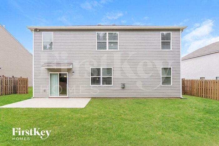 Building Photo - 220 Polo Field Way