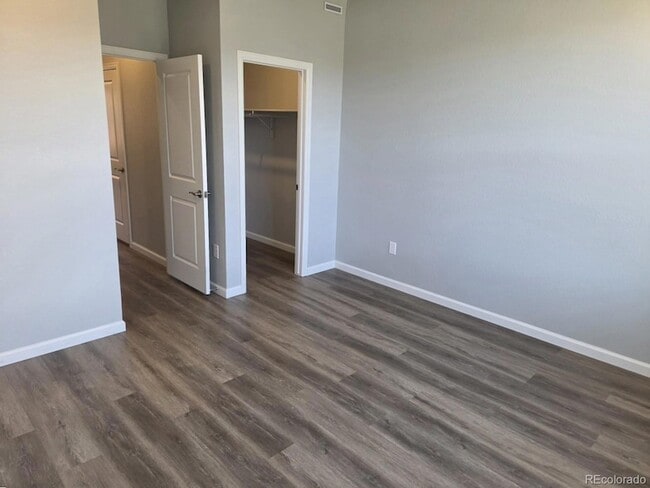 Building Photo - 2220 Santini Trl