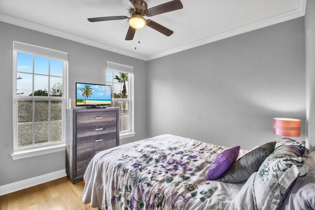 Building Photo - 7280 Jacobs Trail