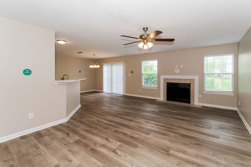 Building Photo - 7153 Wellwood Dr