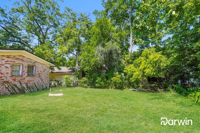 Building Photo - 4513 Merrimac Ave