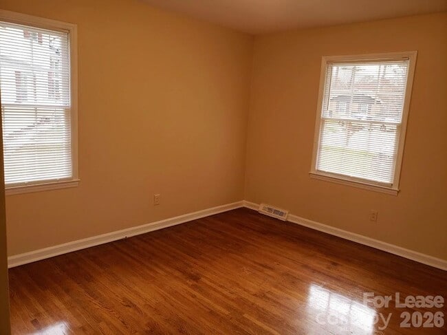 Building Photo - 5209 Caravel Ct
