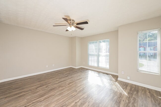 Building Photo - 3915 Waldrop Ln