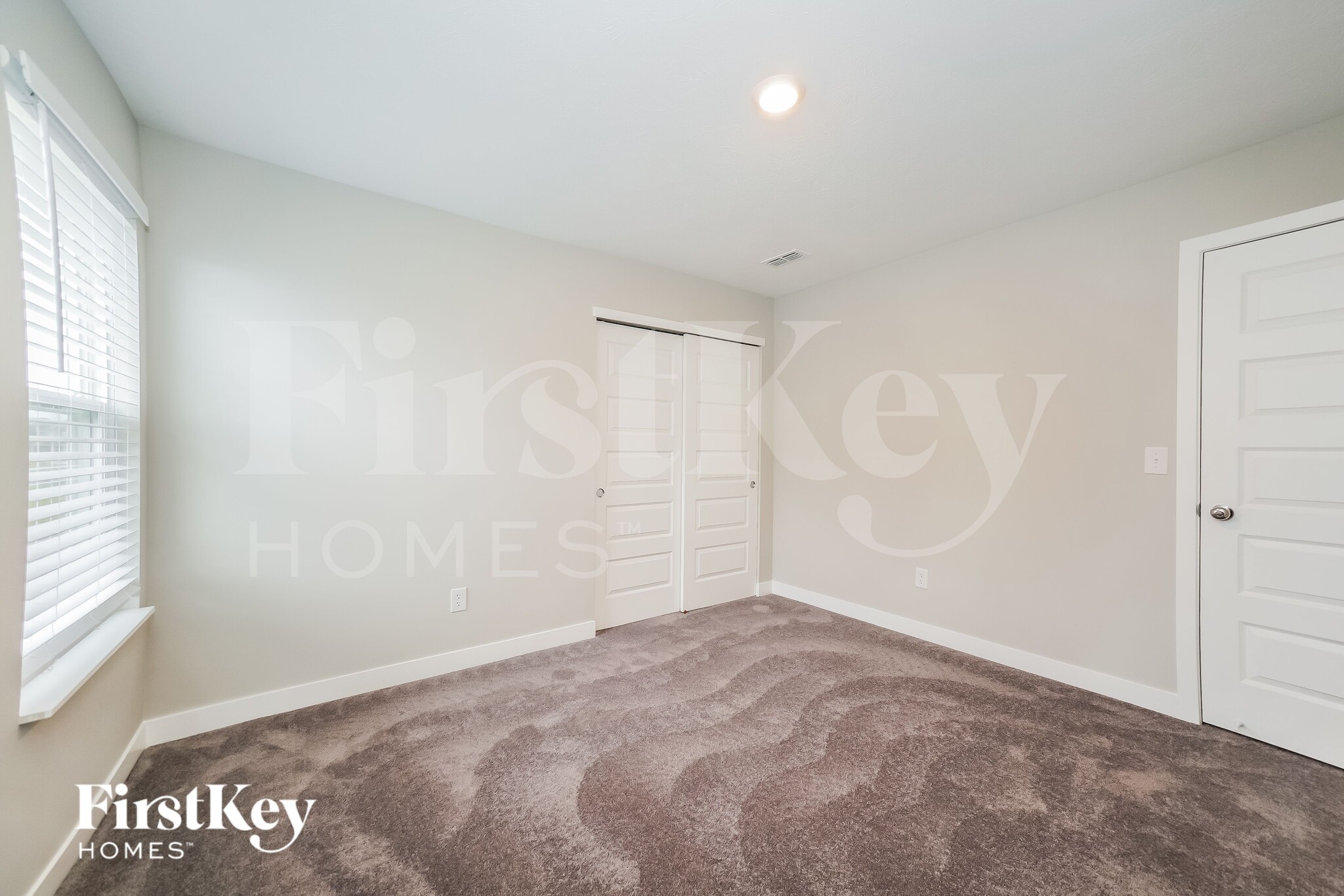 Building Photo - 2273 S Bingham Pl