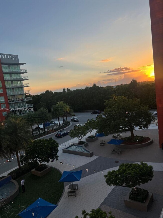 Building Photo - 7825 NW 107th Ave