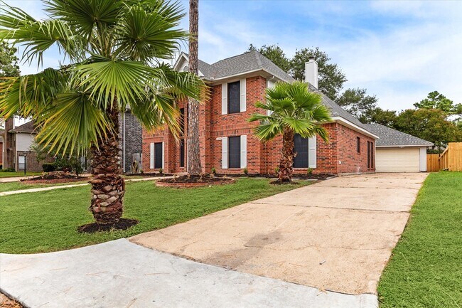 Building Photo - 14710 James River Ln