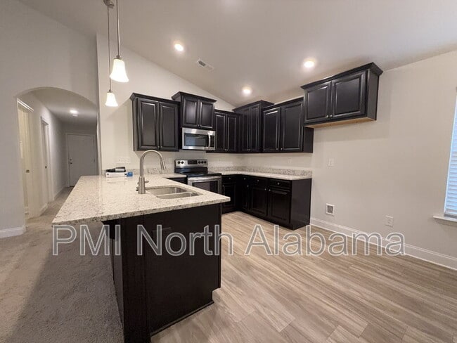 Building Photo - 186 Tybee Dr