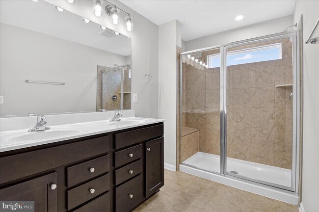 Building Photo - 7722 Harlow Cir