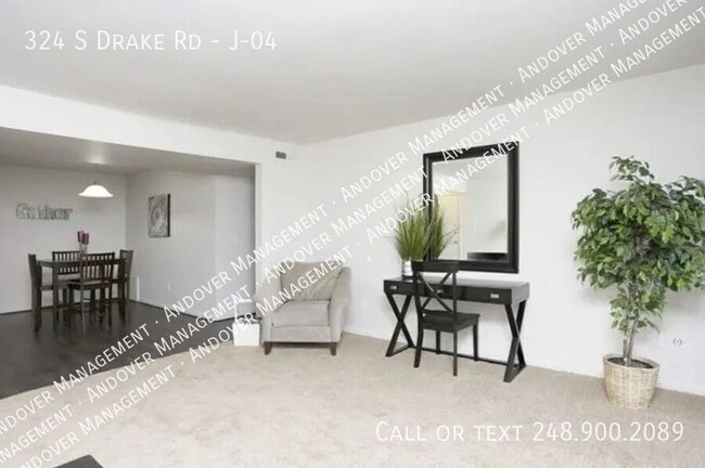 Building Photo - 324 S Drake Rd
