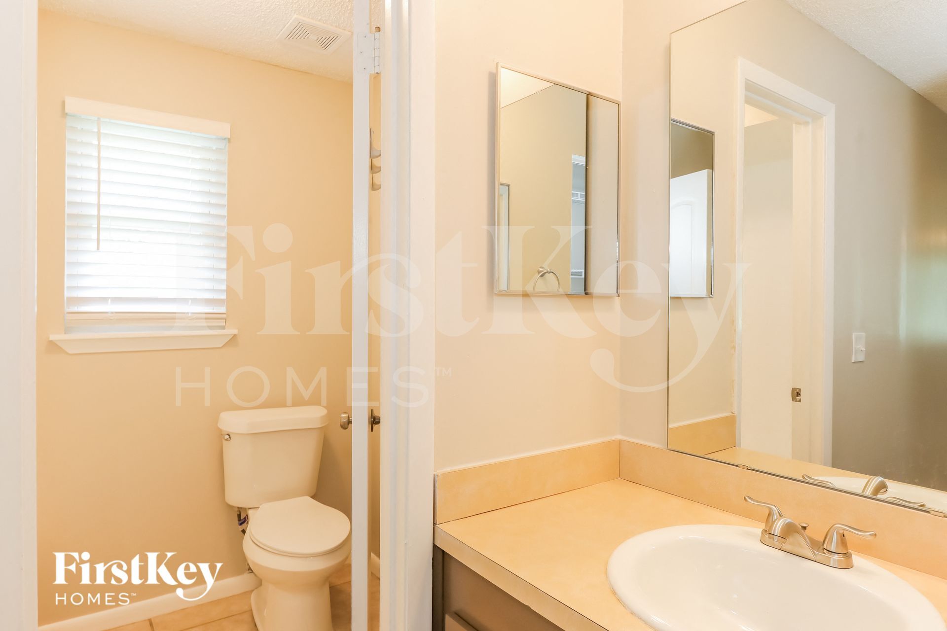 Building Photo - 3919 Summer Pines Dr