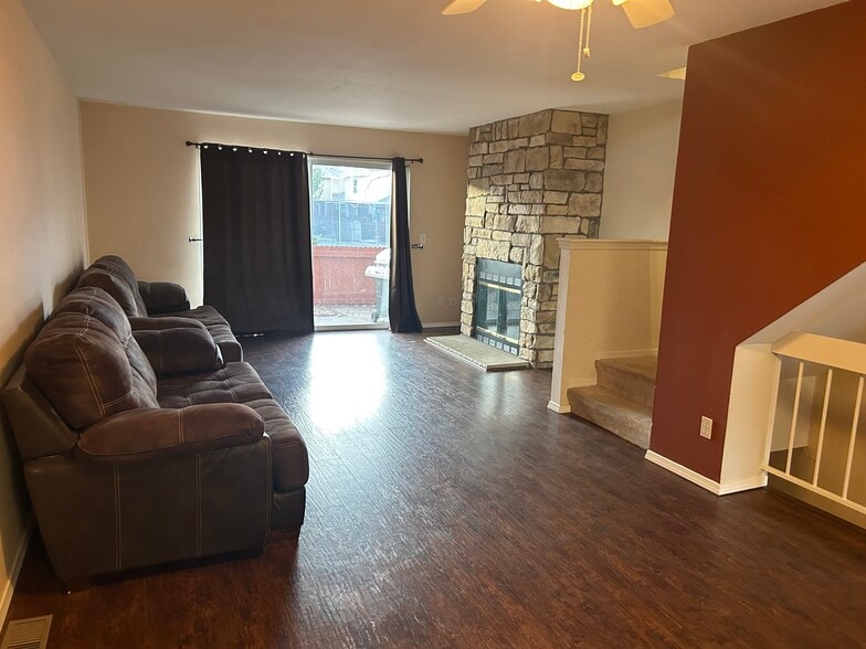 Building Photo - 7476 E Arkansas Ave