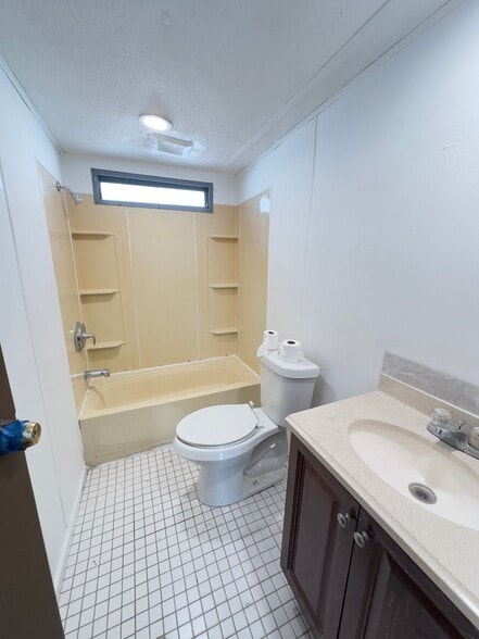 Building Photo - 1491 N 15th St