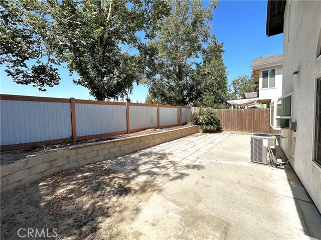 Building Photo - 3214 Canary Ct