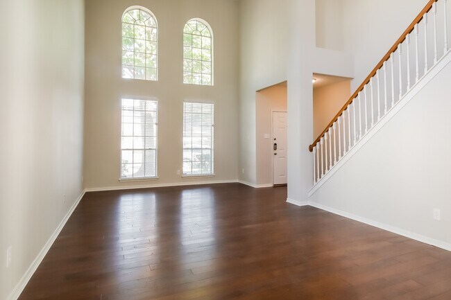 Building Photo - 20327 Wild Berry Dr