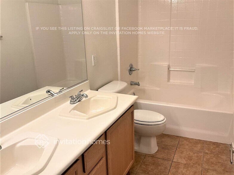 Building Photo - 5308 Rizari Ct
