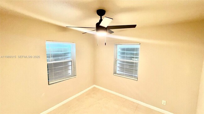 Building Photo - 1308 N 21st St