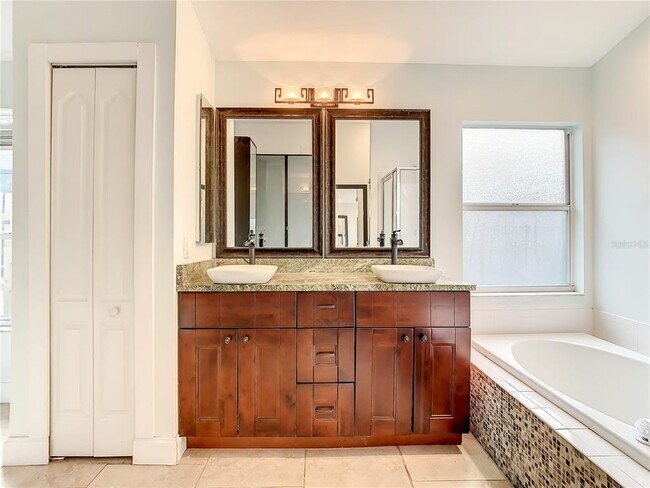 Building Photo - 1407 Trail Boss Ln