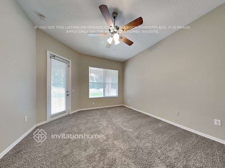 Building Photo - 1150 Helmsdale Dr