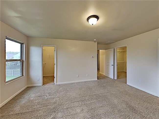 Building Photo - 3032 Avondale Blvd SE