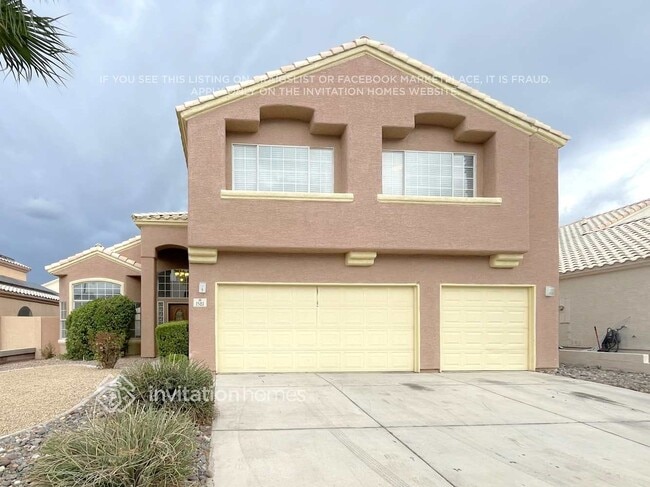 Building Photo - 1581 Ave Fiesta