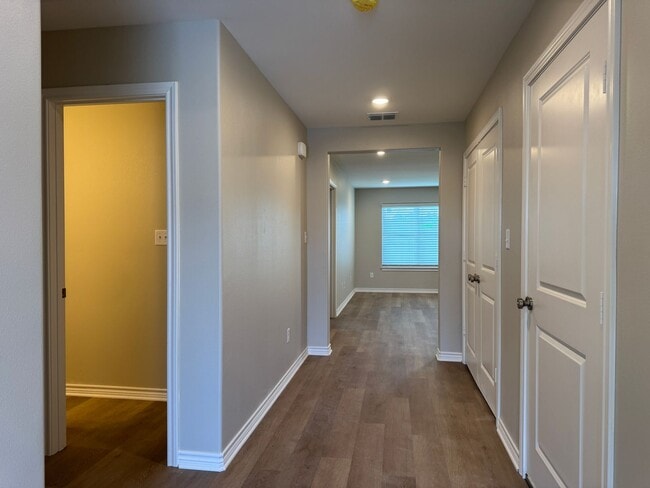 Building Photo - 14574 CR 2191