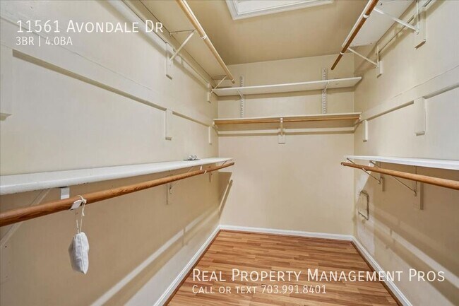 Building Photo - 11561 Avondale Dr