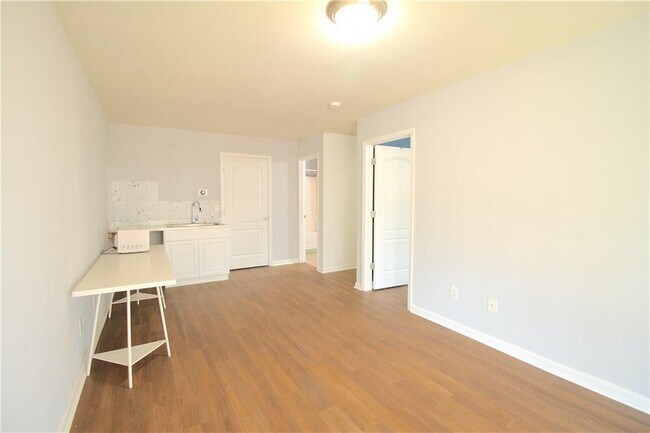 Building Photo - 1727 Tailmore Ln NW