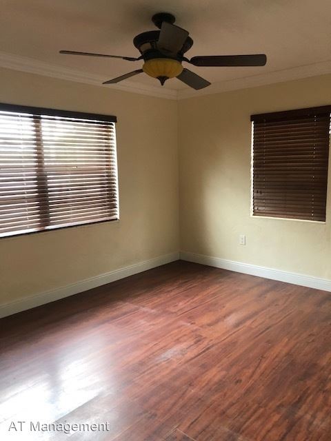 Building Photo - 5 br, 2 bath House - 3801 NW 4 PL