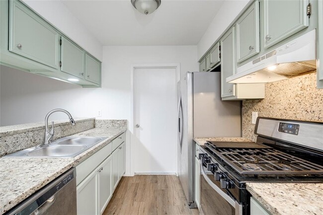 Building Photo - 6210 Buffalo Pass