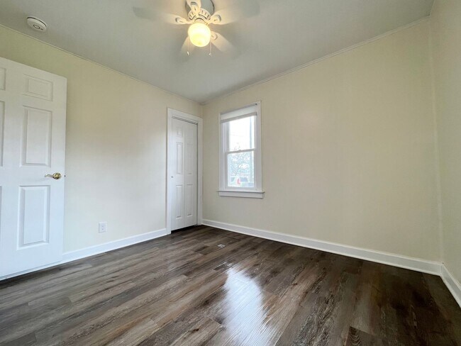 Building Photo - Move-In Ready 3 Bedroom, 1 Bathroom Home in Westland, MI