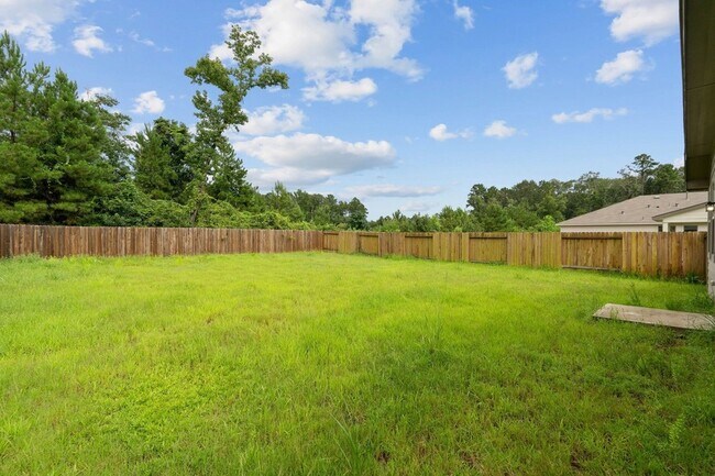 Building Photo - 11053 Patriot Ct