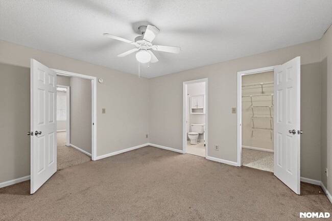 Building Photo - 4131 Kaplan Dr