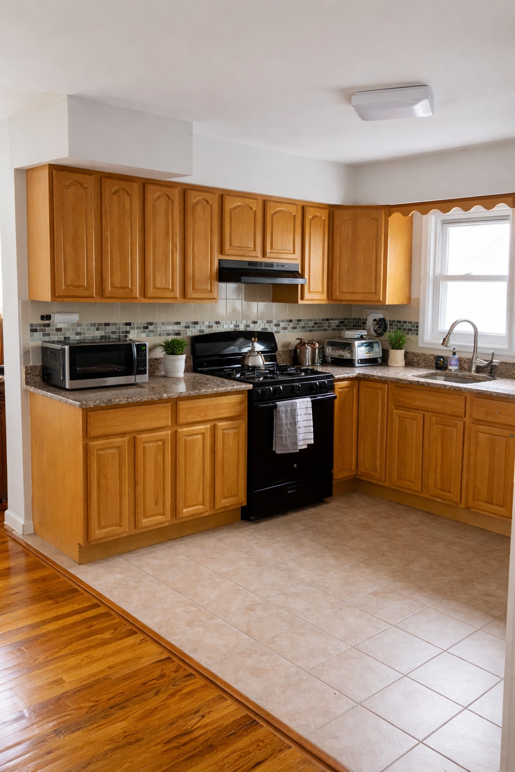 Building Photo - 88 Harper Ave