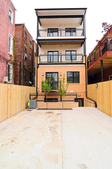 Building Photo - 1503 11th St NW