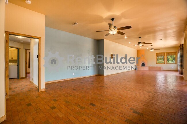 Building Photo - CALL US TODAY AT (505) 808-6467 TO SCHEDUL...