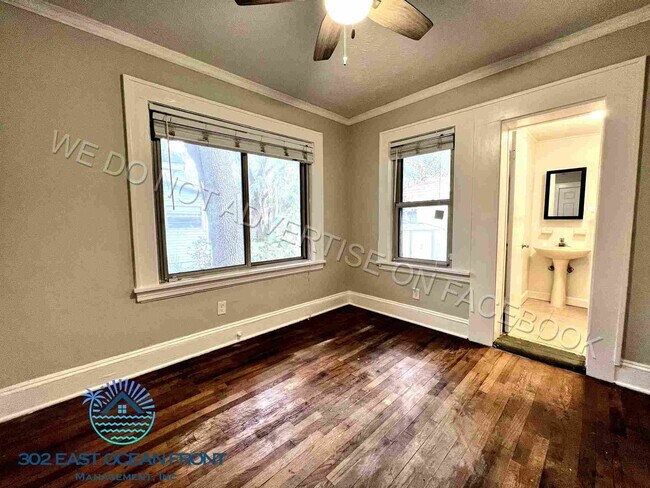 Building Photo - Beautiful 3 bedroom / 2 bathroom home now available in Brentwood!